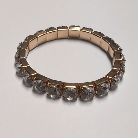 162 Gold with Crystal Rhinestones Stretch Bracelet - Picture 4 of 5